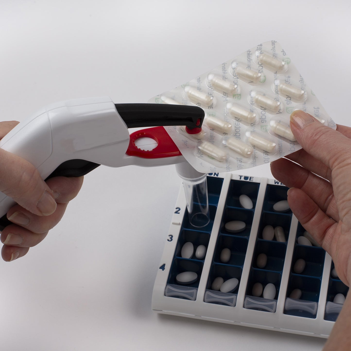 The Pivotell Pill Popper
